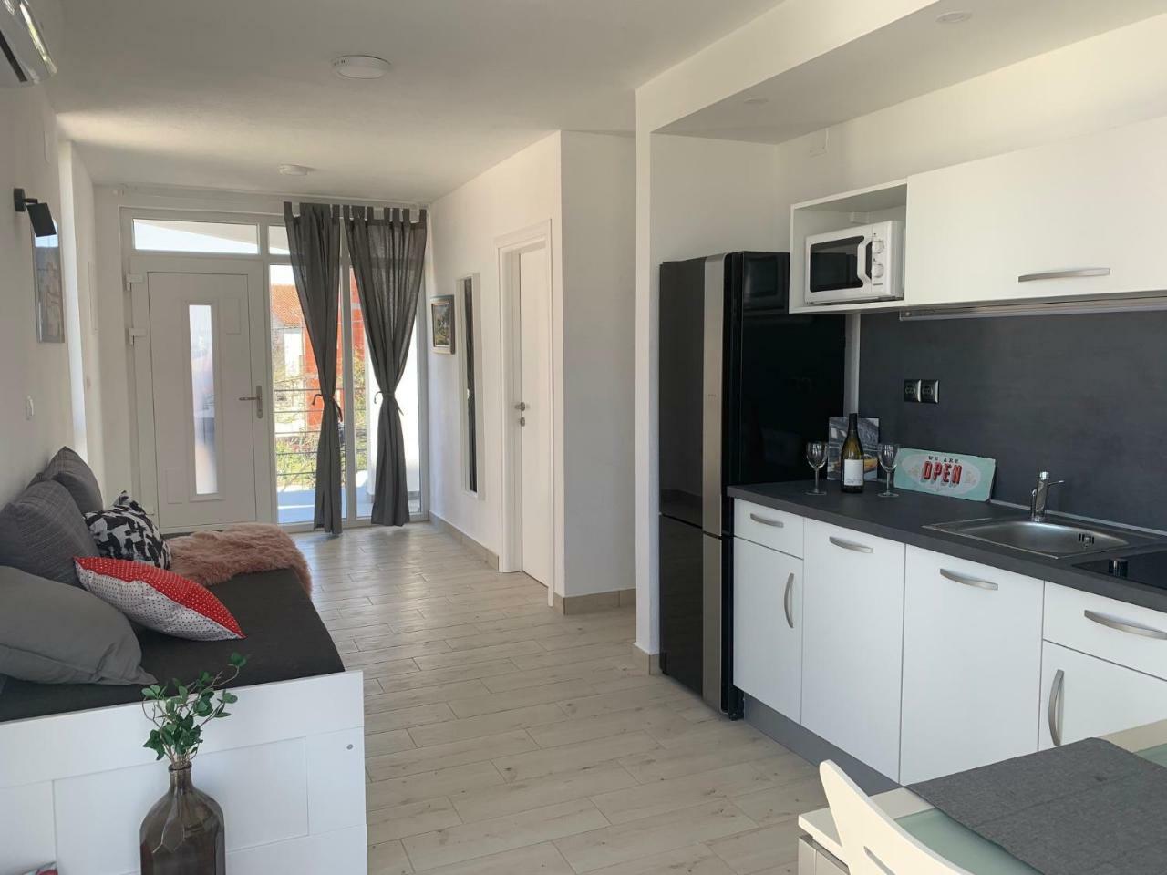Modern Apartments Day Šibenik Екстериор снимка