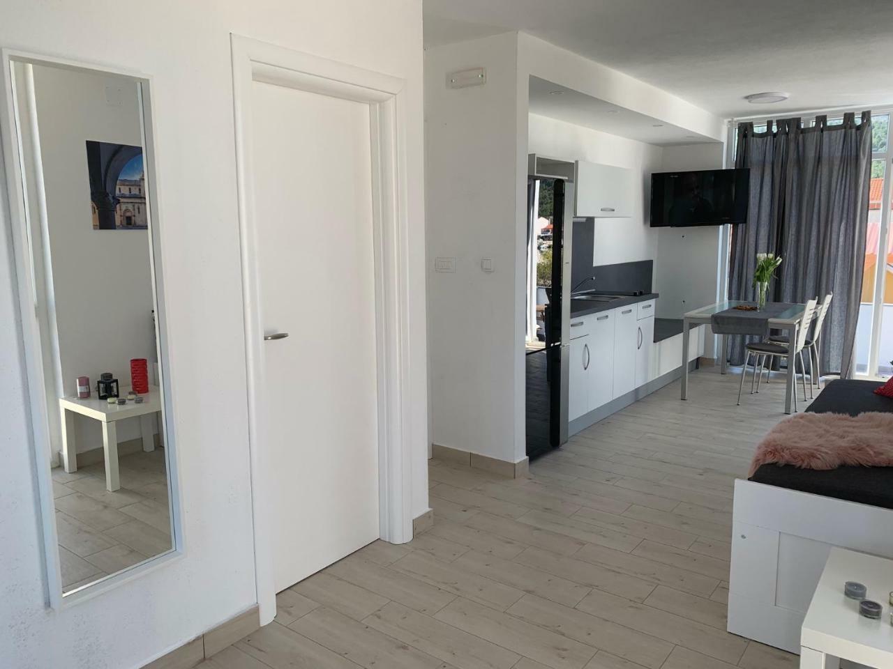 Modern Apartments Day Šibenik Екстериор снимка